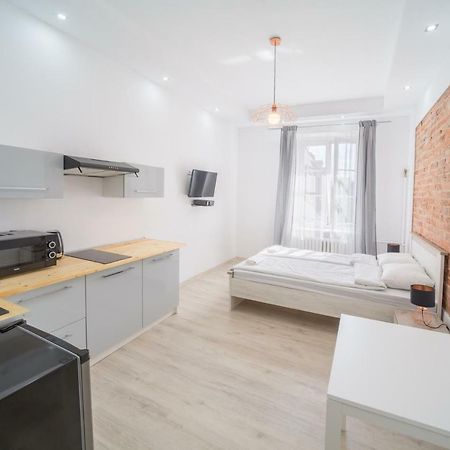 White Vision Apartment Opole Bagian luar foto