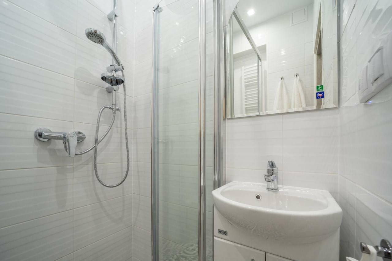 White Vision Apartment Opole Bagian luar foto