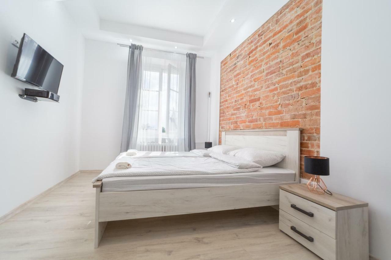 White Vision Apartment Opole Bagian luar foto